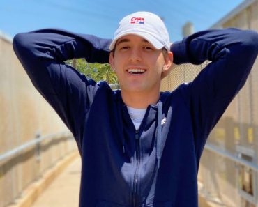 Noah Kesslin (Tiktok Star) Wiki, Biography, Age, Girlfriends, Family ...