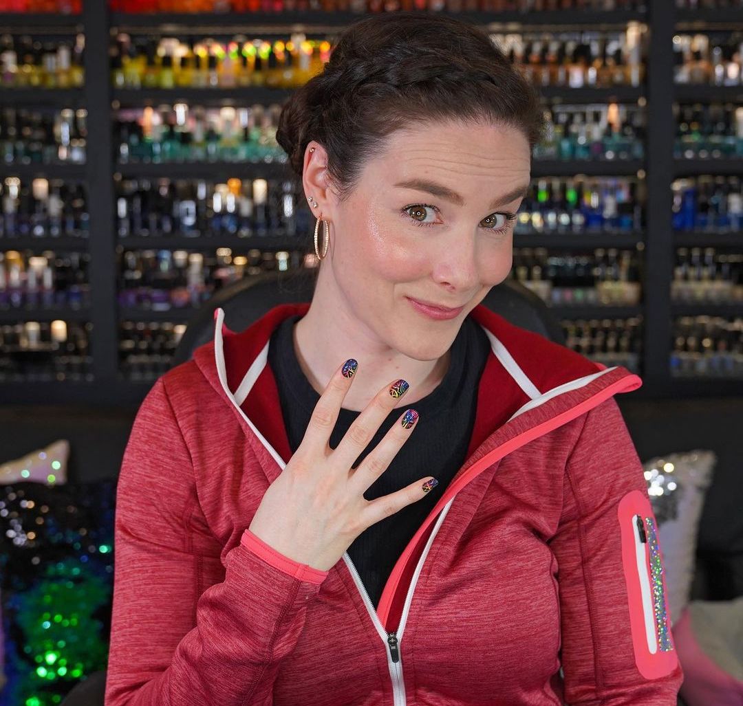 simply-nailogical-youtube-star-wiki-biography-age-boyfriend