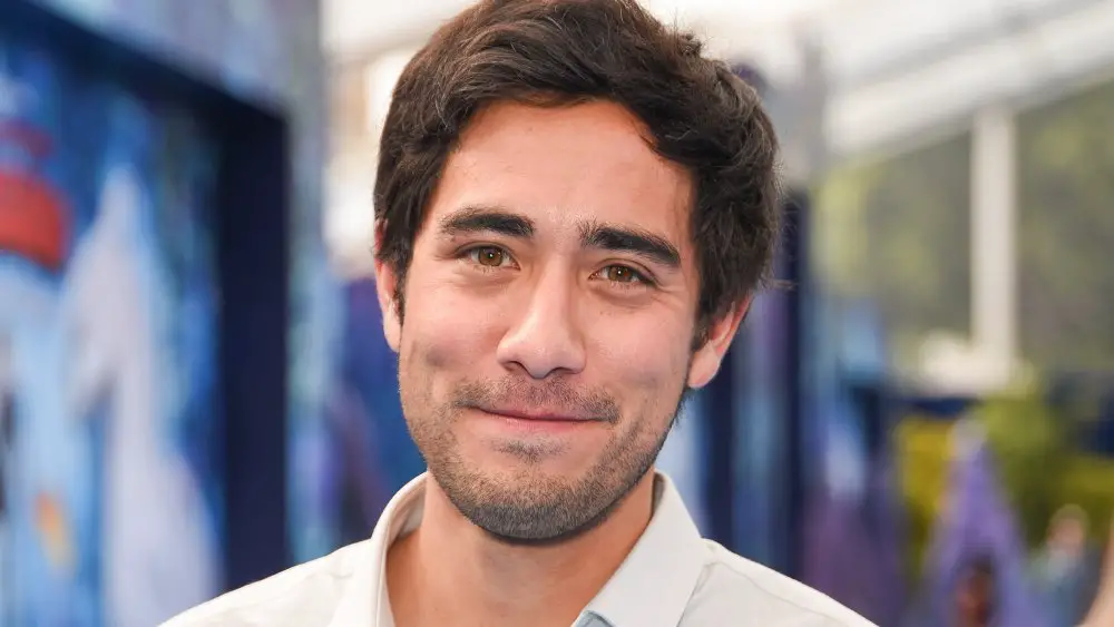 Zach King (Tiktok Star) Wiki, Biography, Age, Girlfriends, Family ...