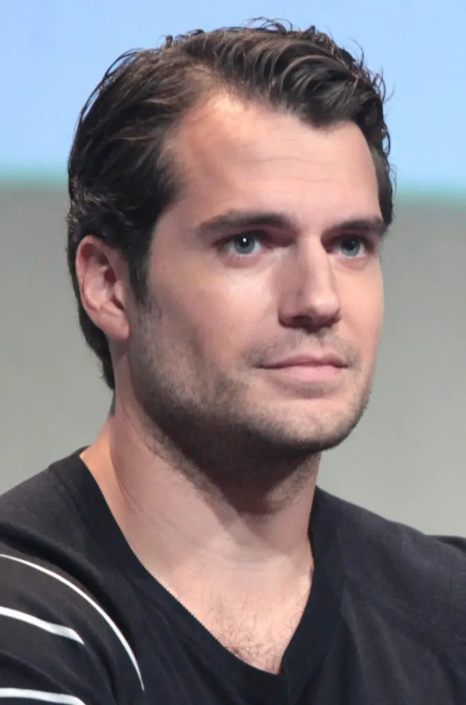 Henry Cavill (Actor) Wiki, Biography, Age, Girlfriends, Family, Facts ...