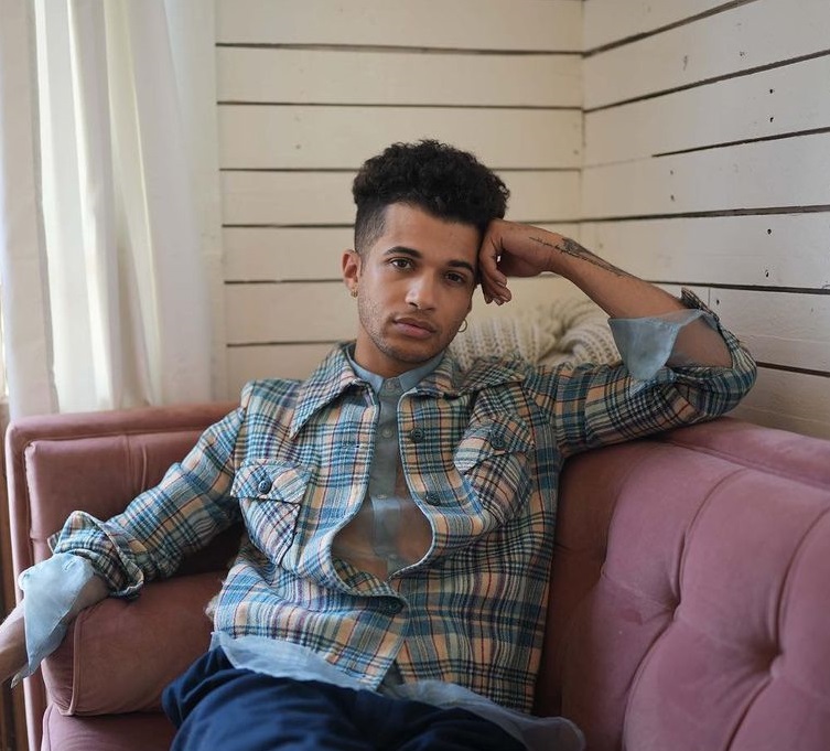 Jordan Fisher (Actor) Wiki, Biography, Age, Girlfriends, Family, Facts and More
